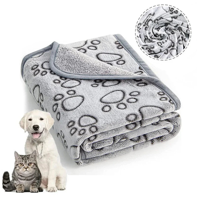 Soft Fleece Pet Blanket – Lightweight Coral Fleece Throw for Dogs & Cats, Grey, 3 Sizes | Pawvalo