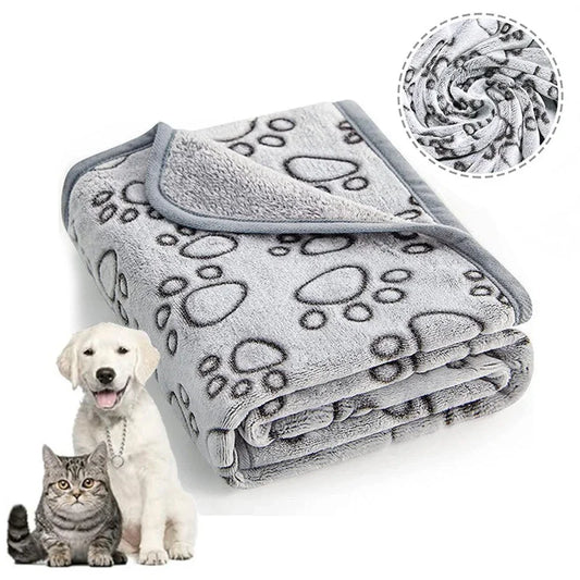 Soft Fleece Pet Blanket – Lightweight Coral Fleece Throw for Dogs & Cats, Grey, 3 Sizes | Pawvalo